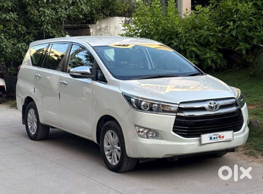 Toyota Innova Crysta 2.8z Automatic, 2017, Diesel