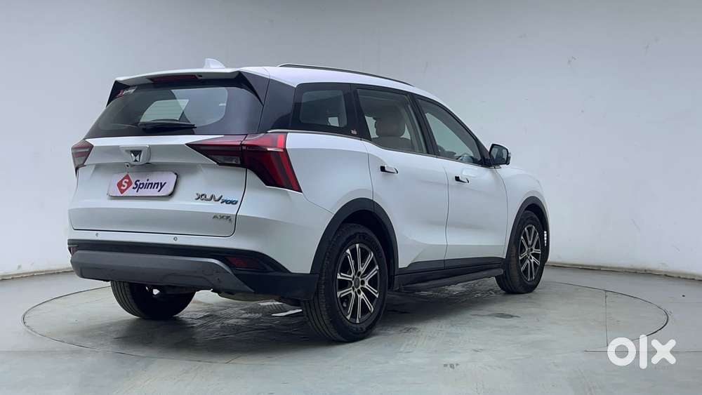 Mahindra Xuv700 2.0 Ax 7 Petrol At Luxury Pack Str, 2022, Petrol
