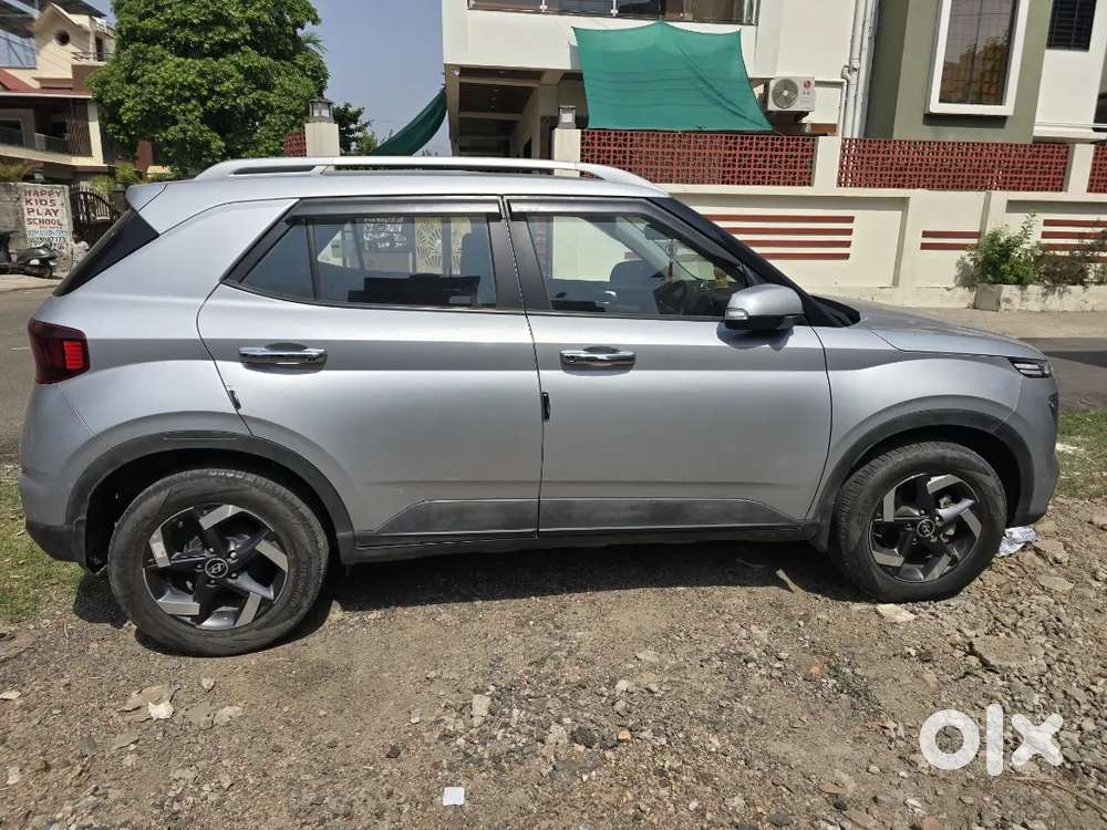 Hyundai Venue Sx 2020 1.5 Crdi With Sunroof