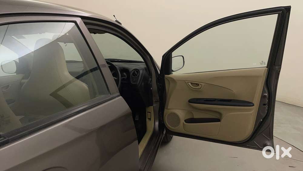 Honda Brio 1.2 E Mt, 2015, Petrol