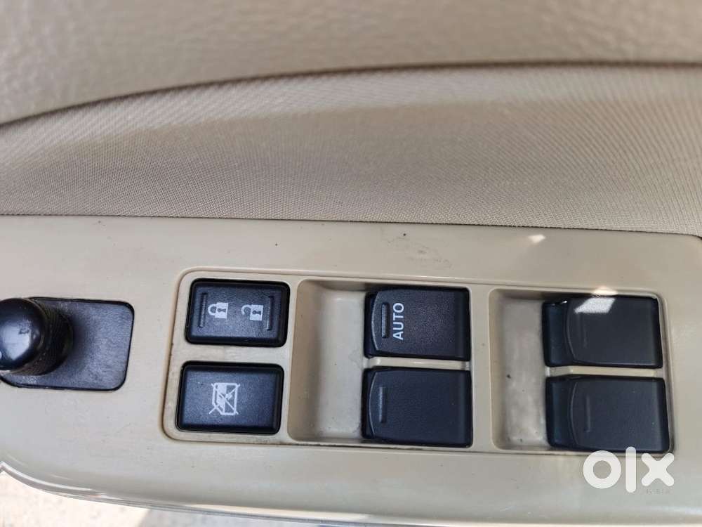 Maruti Suzuki Swift Dzire Vdi Bsiv, 2014, Diesel