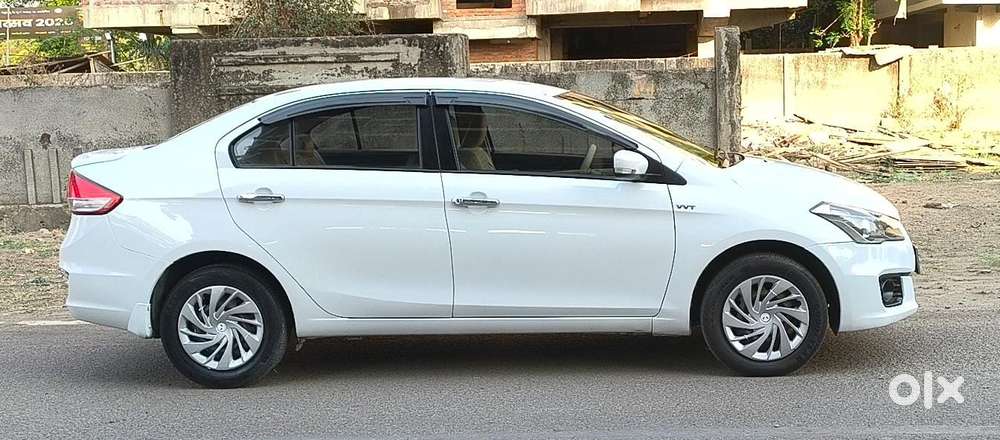 Maruti Suzuki Ciaz 2014-2017 Vxi Plus, 2014, Petrol