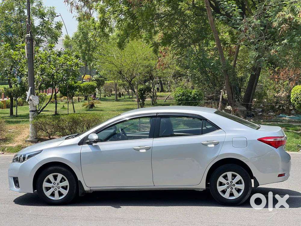 Toyota Corolla Altis G At, 2016, Petrol