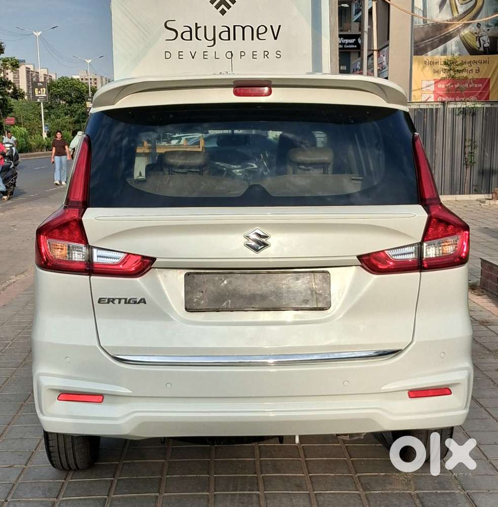Maruti Suzuki Ertiga 2022-2023 Vxi Cng, 2023, Cng & Hybrids