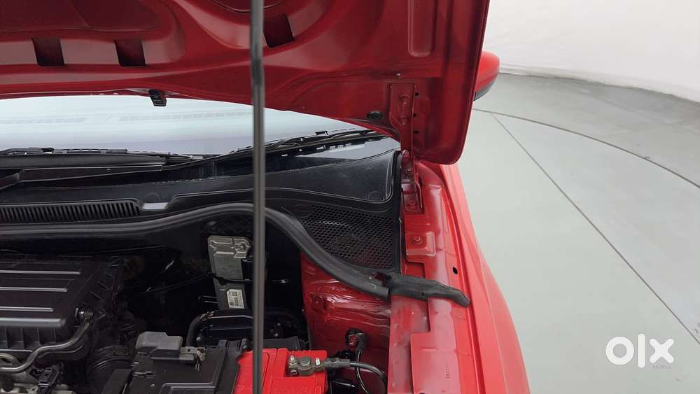 Skoda Rapid 1.6 Mpi At Style, 2017, Petrol