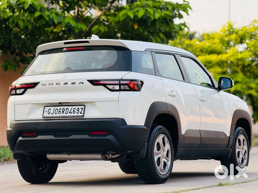 Maruti Suzuki Brezza, 2025, Petrol