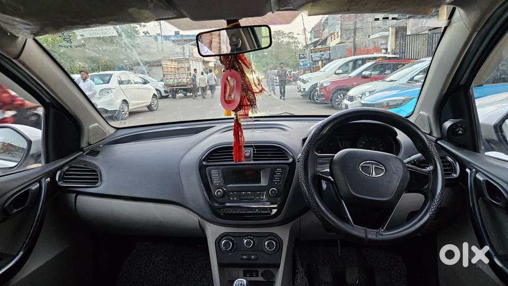 Tata Tiago 1.05 Revotorq Xt Option, 2018, Petrol