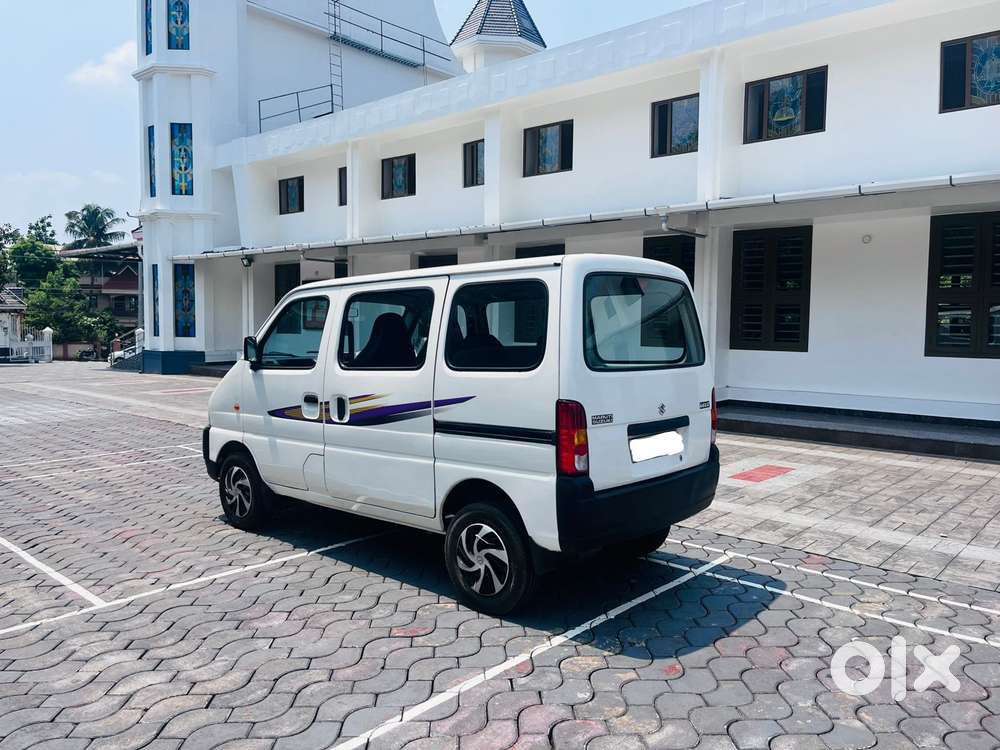 Maruti Suzuki Eeco 5 Seater Ac, 2017, Petrol