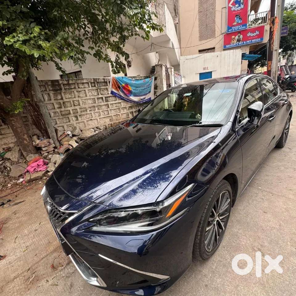 Lexus Es, 2023, Petrol