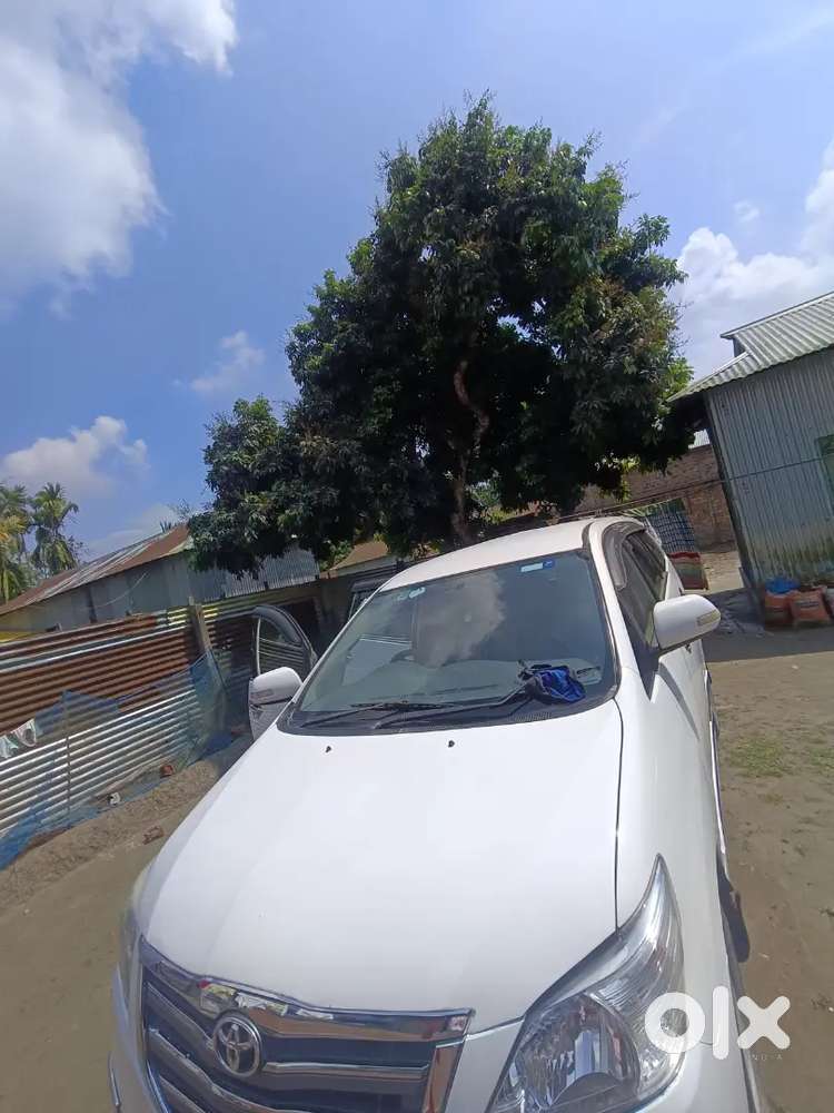 Toyota Innova Petrol Manual 2014