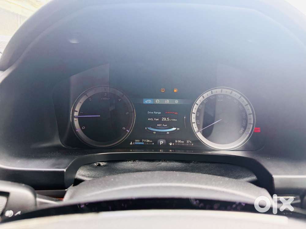 Mahindra Alturas G4 4x4 At, 2019, Diesel