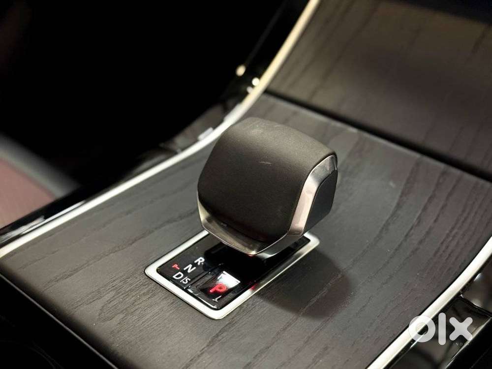 Land Rover Range Velar Hse Dynamic 2.0 Petrol, 2025, Petrol