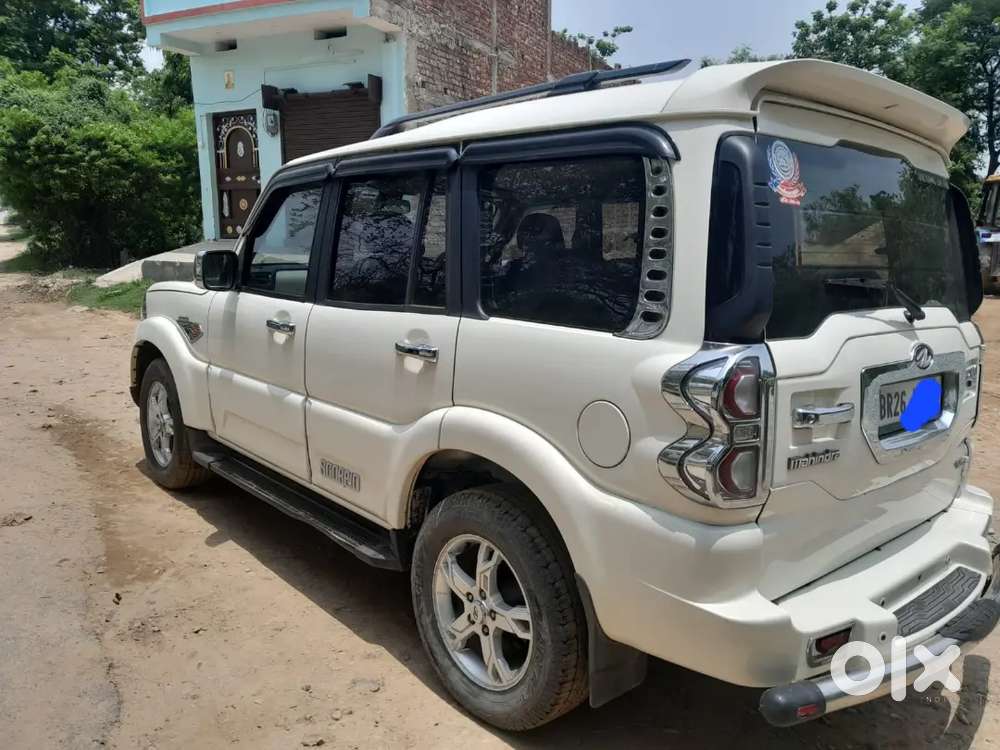 Mahindra Scorpio Diesel 2015