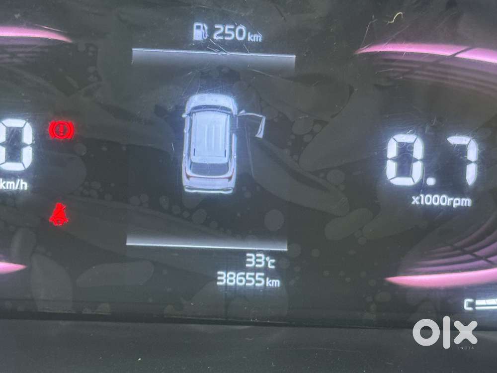Kia Carens 1.4 Prestige Plus Turbo 7 Str, 2022, Petrol