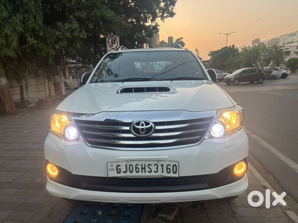 Toyota Fortuner 3.0 Ltd, 2014, Diesel