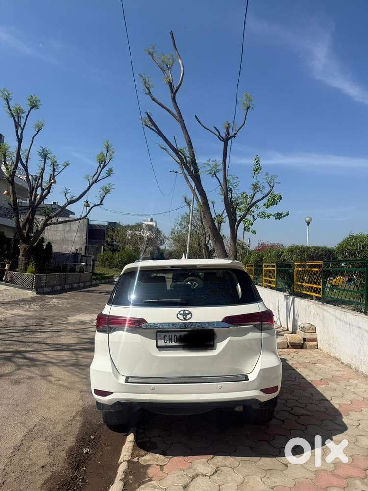 Toyota Fortuner Diesel Well Maintained