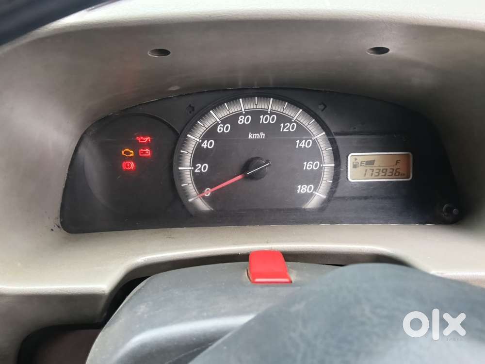 Maruti Suzuki Eeco 2011