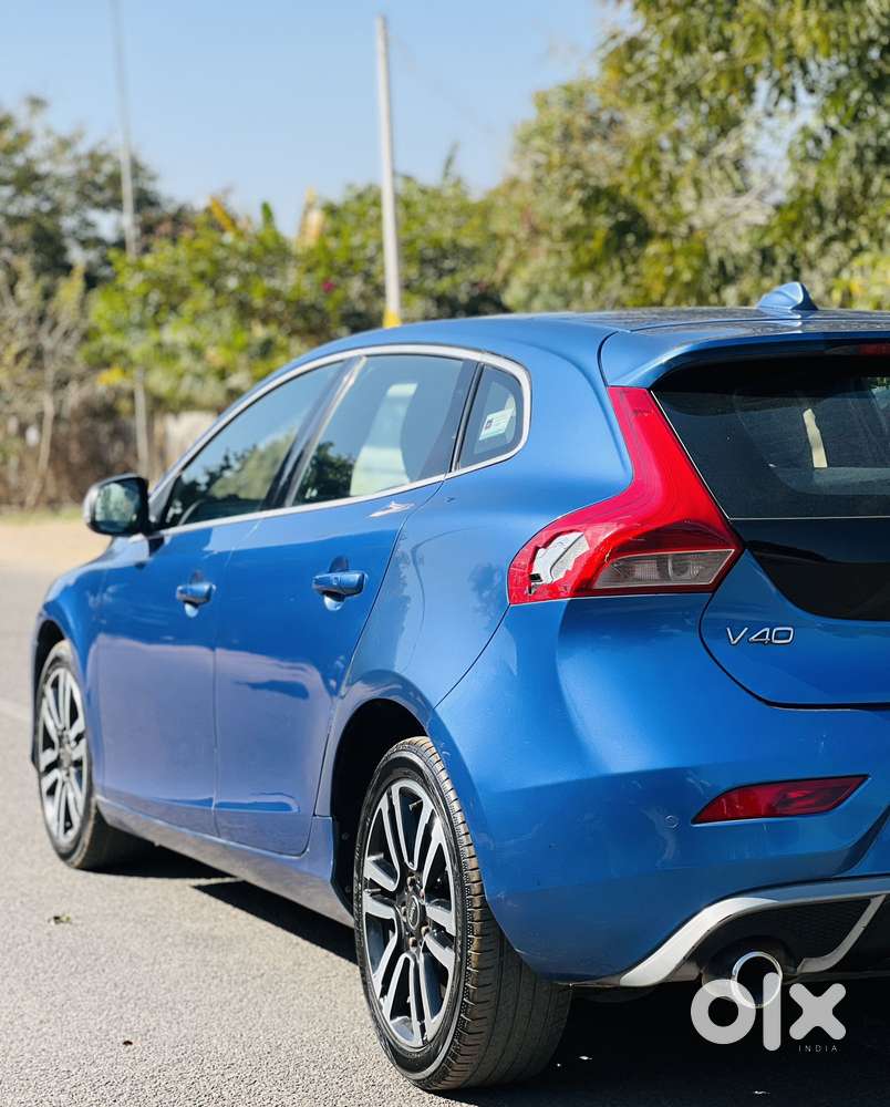 Volvo V40 D3 R Design, 2018, Diesel