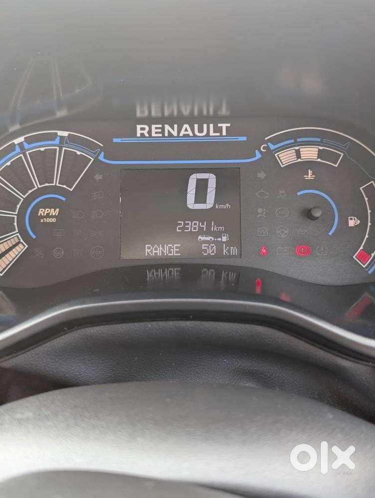 Renault Triber Rxz, 2020, Petrol