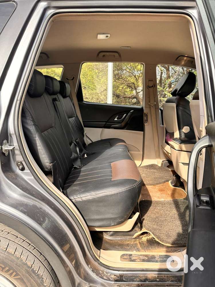 Mahindra Xuv500 At W6 2wd, 2017, Diesel