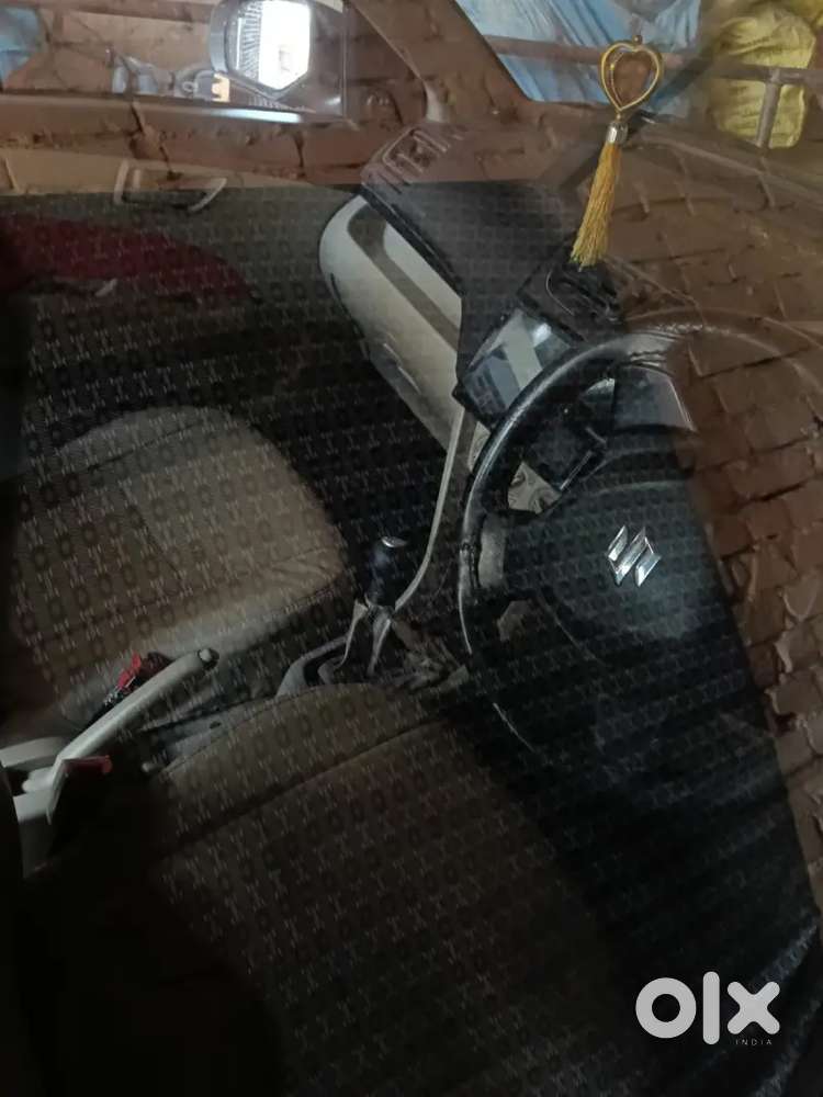 Maruti Suzuki Dzire 1.2 Lxi 2016