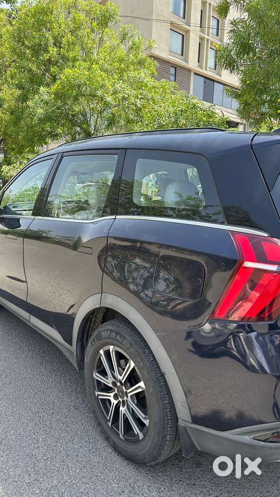 Mahindra Diesel Automatic 2023 Xuv Ax7 8str