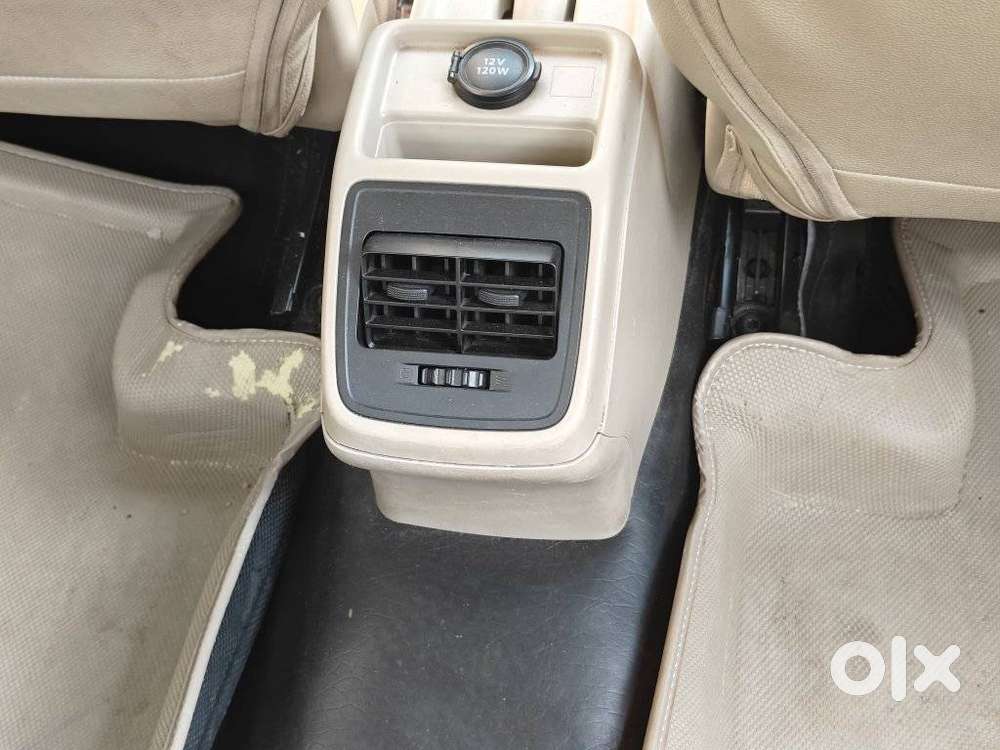 Maruti Suzuki Swift Dzire Zxi + Amt, 2018, Petrol