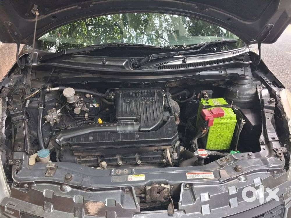 Maruti Suzuki Swift Lxi Option, 2017, Petrol