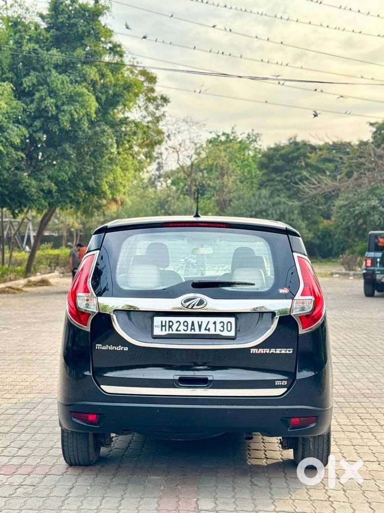 Mahindra Marazzo M6, 2020, Diesel