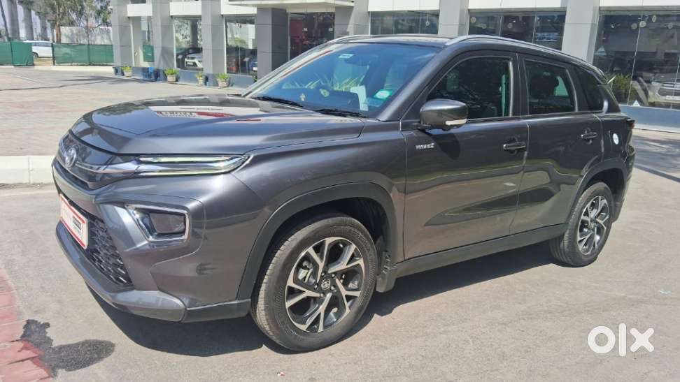 Toyota Urban Cruiser Hyryder 1.5 V Hybrid, 2024, Petrol