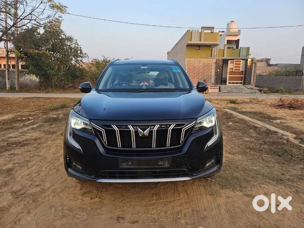 Mahindra Xuv700 2022 Petrol 95000 Km Driven