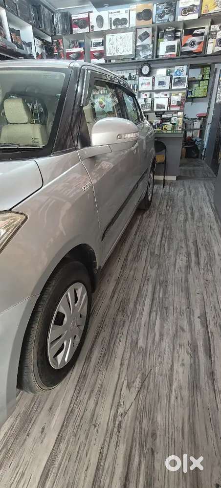 Maruti Suzuki Swift Dzire 2013