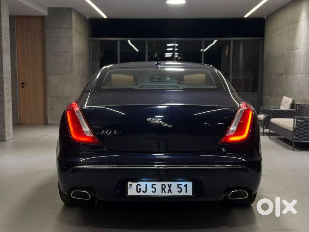 Jaguar Xj 2014 Diesel 35000 Km Driven