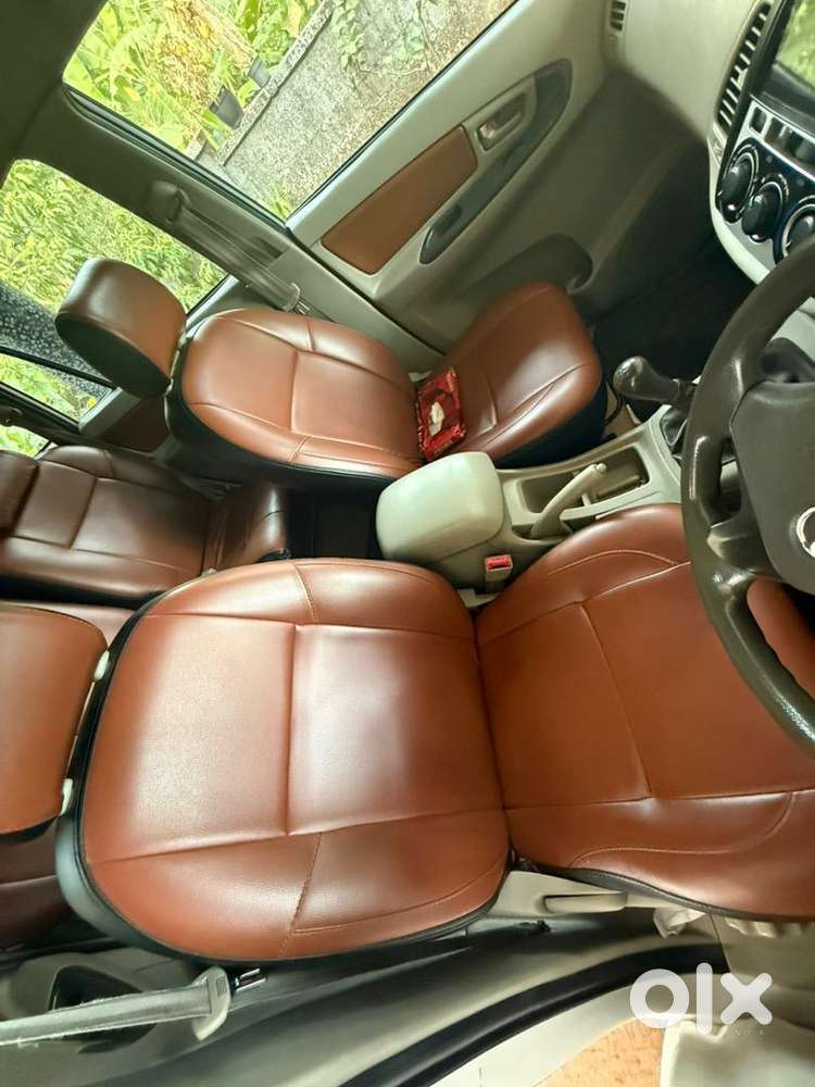 Toyota Innova 2013 Diesel Well Maintained