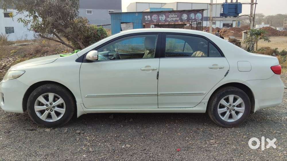 Toyota Corolla Altis