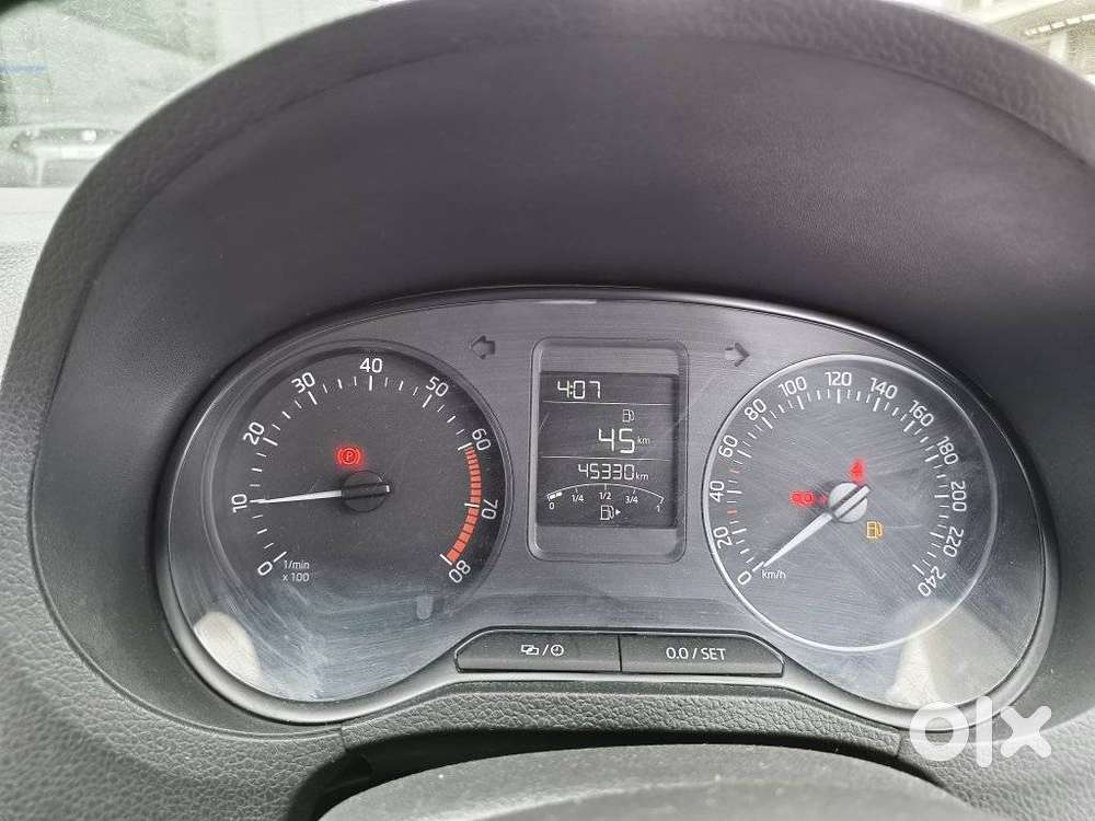 Skoda Rapid 1.0 Ambition Tsi, 2020, Petrol