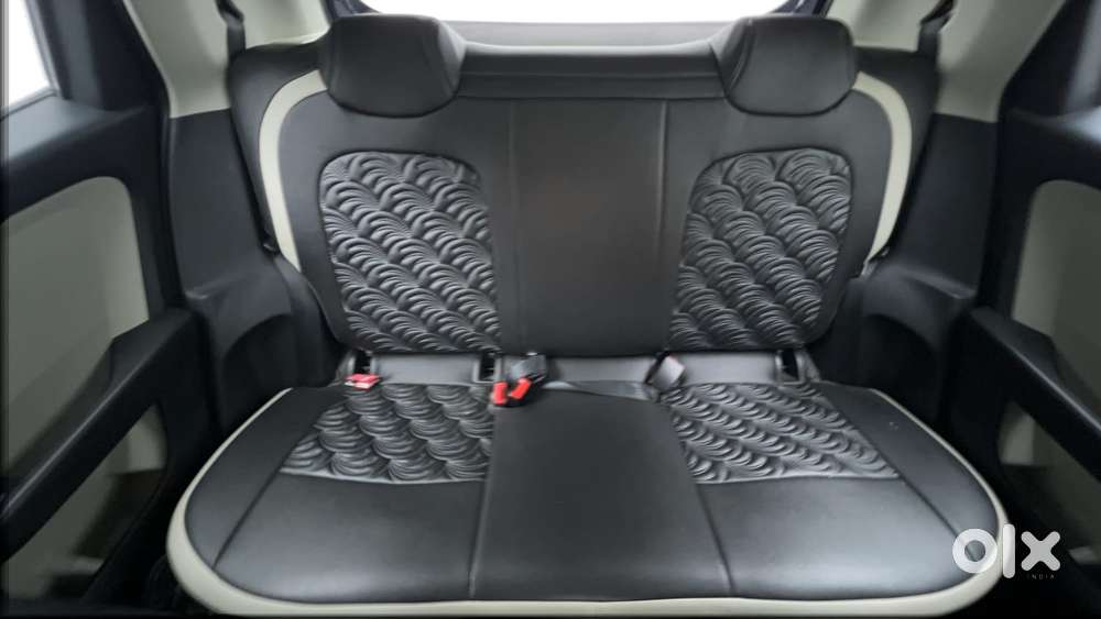 Tata Altroz 1.2 Xm Plus, 2024, Petrol