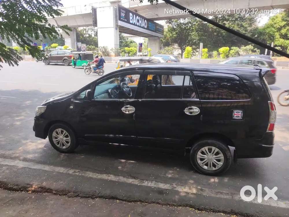 Toyota Innova Dec 2013 Model, Diesel Well Maintained