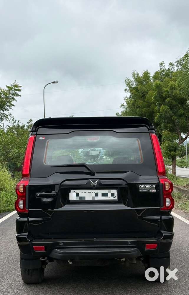 Mahindra Scorpio Classic 2.2 S 11 Mt 7 Str, 2024, Diesel