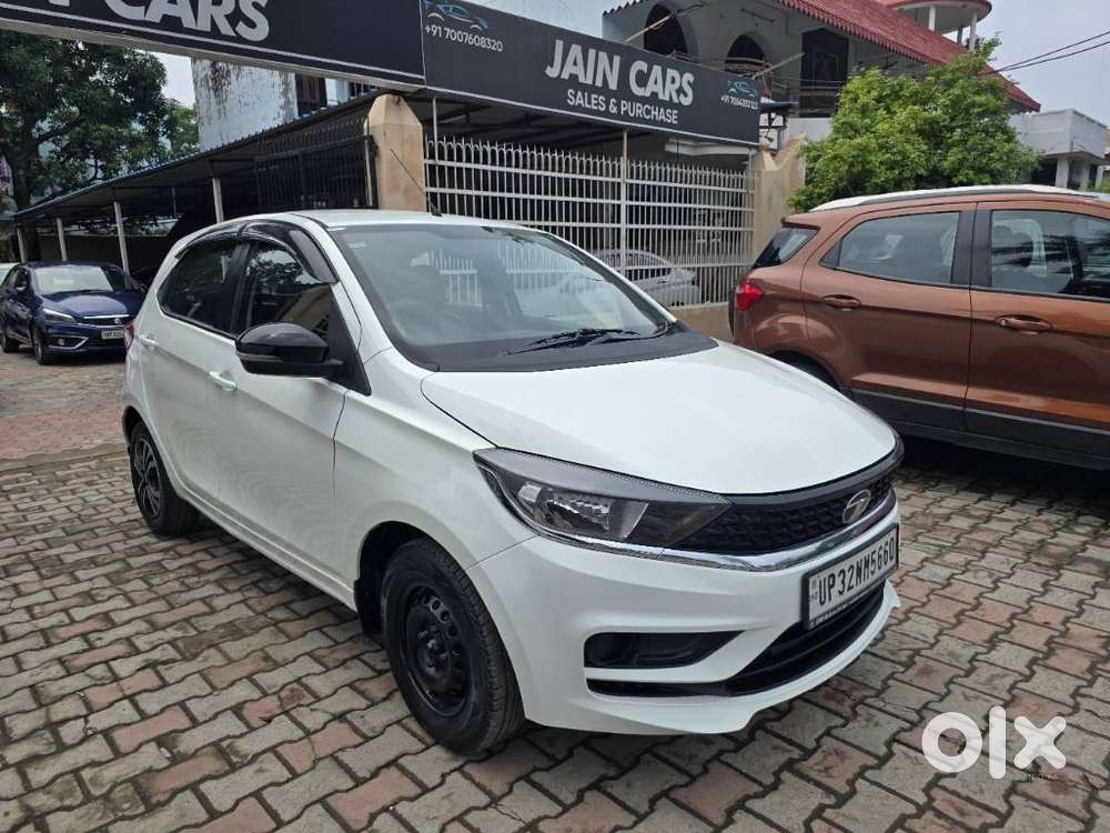 Tata Tiago 1.2 Revotron Xt (o), 2023, Petrol