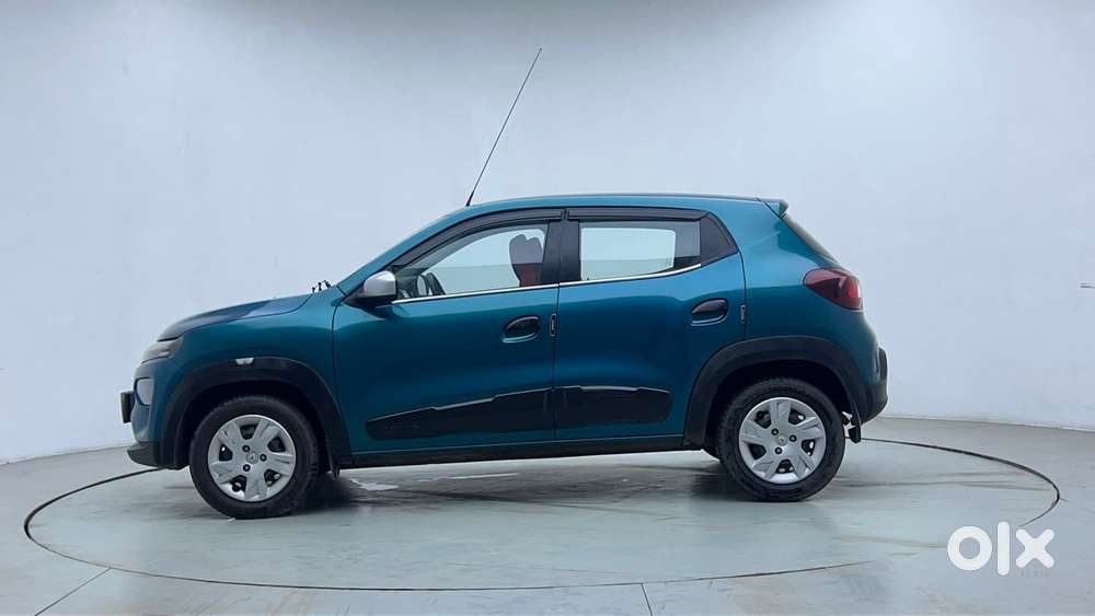 Renault Kwid 1.0 Rxt Amt, 2022, Petrol