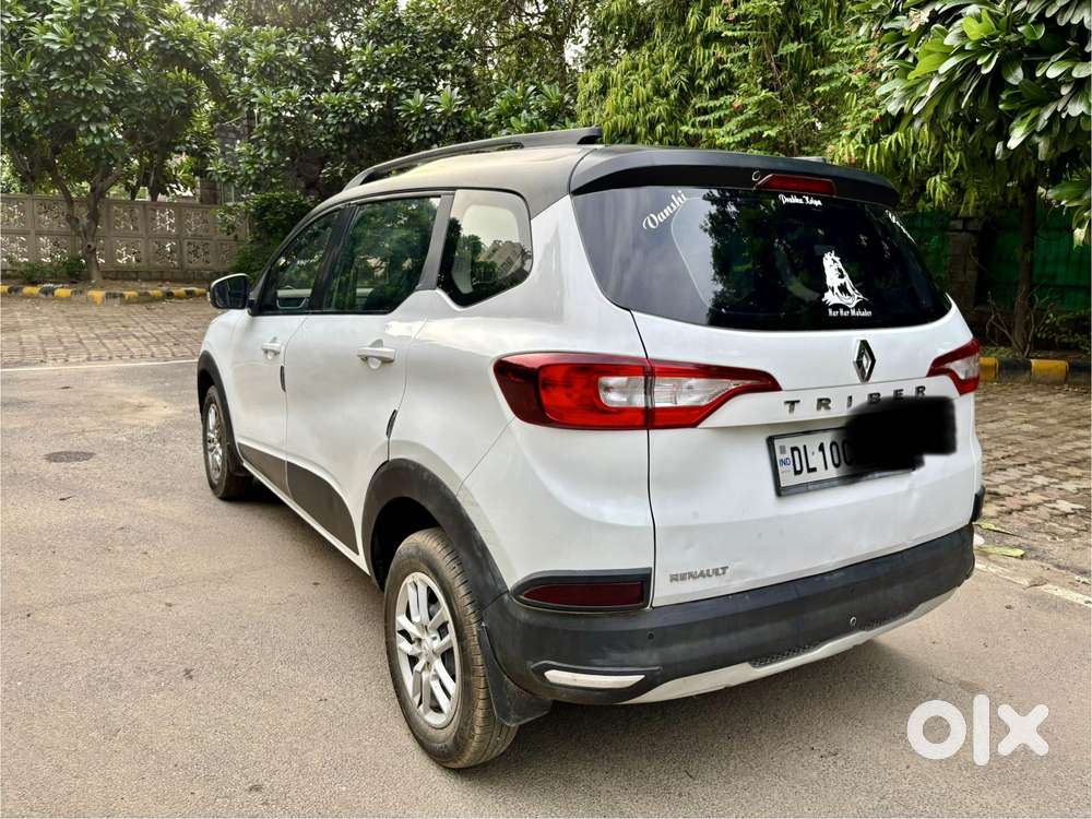 Renault Triber Rxt, 2022, Petrol