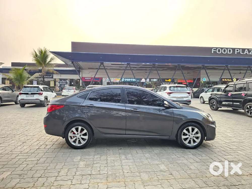 Hyundai Fluidic Verna 2013 Diesel 112894 Km Driven