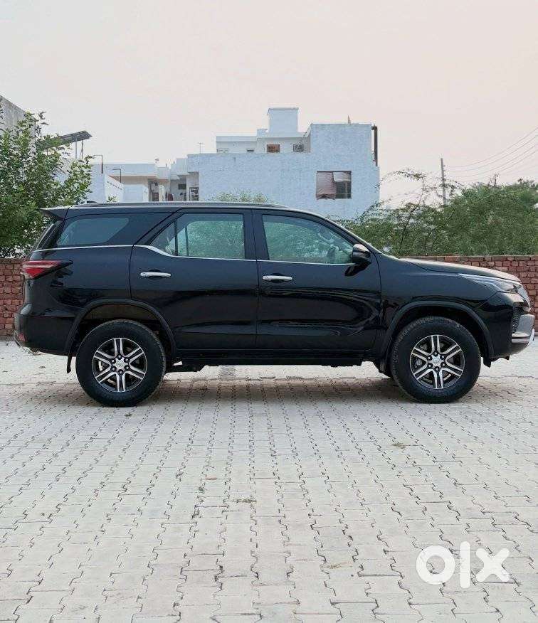 Toyota Fortuner 4x2 At 2.8 Diesel, 2023, Diesel