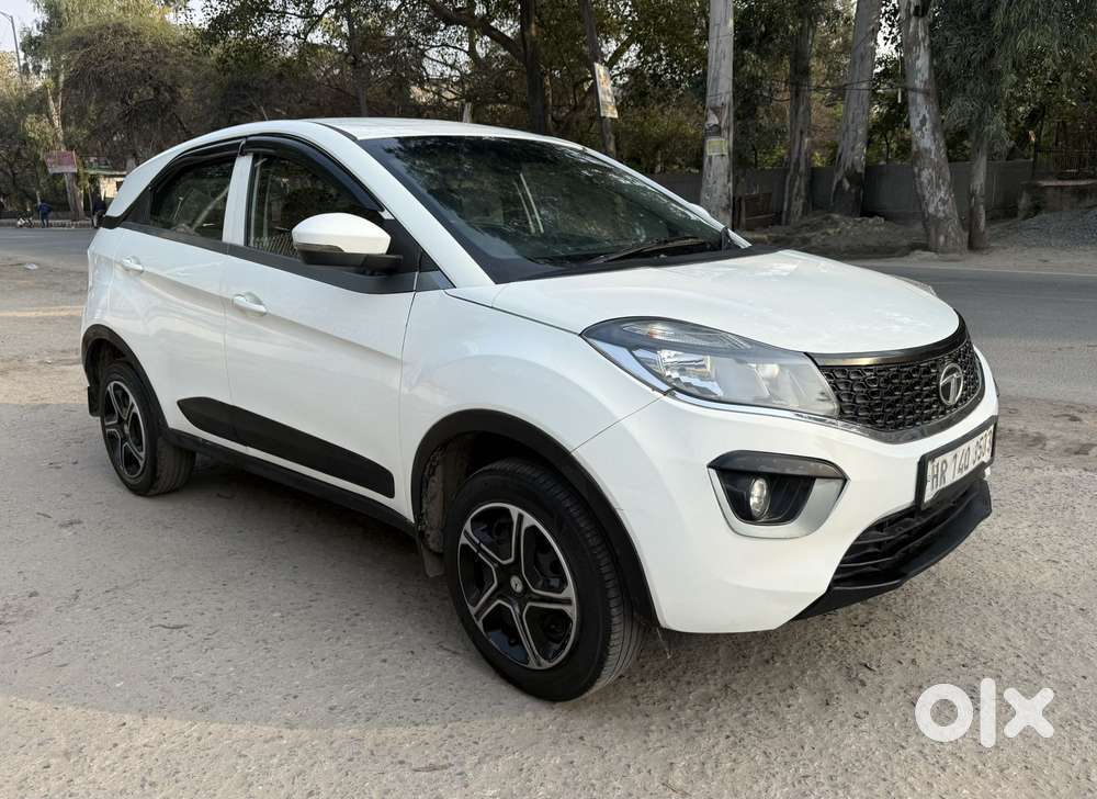Tata Nexon 1.2 Revotron Xm, 2019, Cng & Hybrids