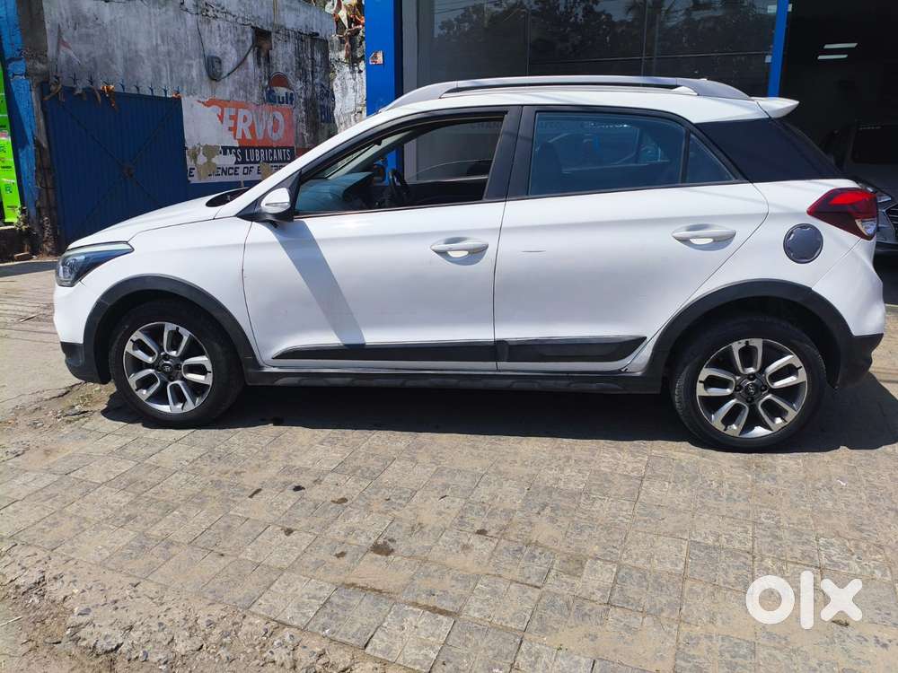 Hyundai I20 Active Sx Petrol, 2016, Petrol