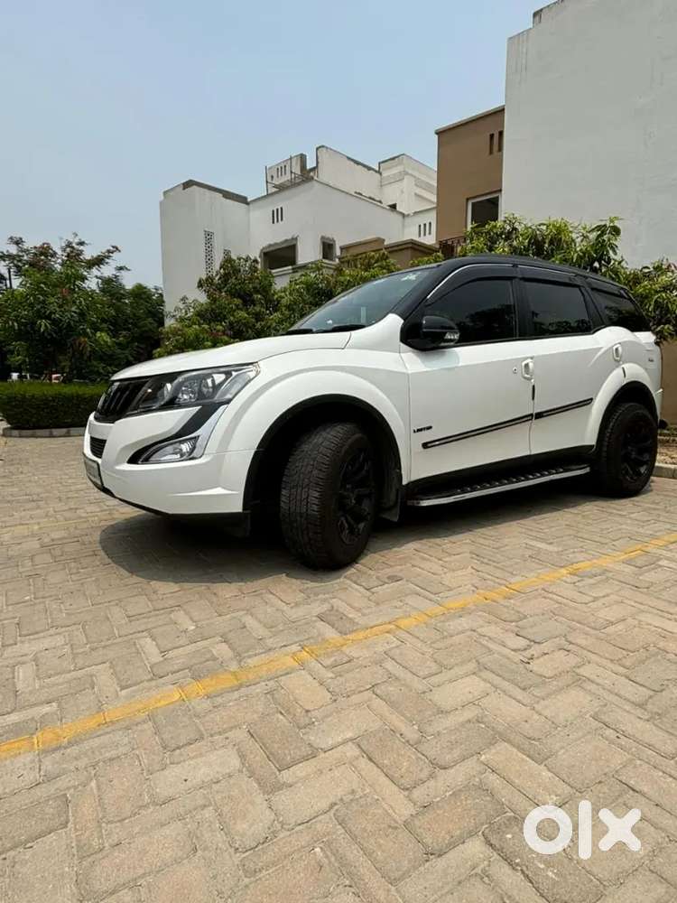 Mahindra Xuv500 2017 Diesel  Limited Edition Zero Depth Insurance