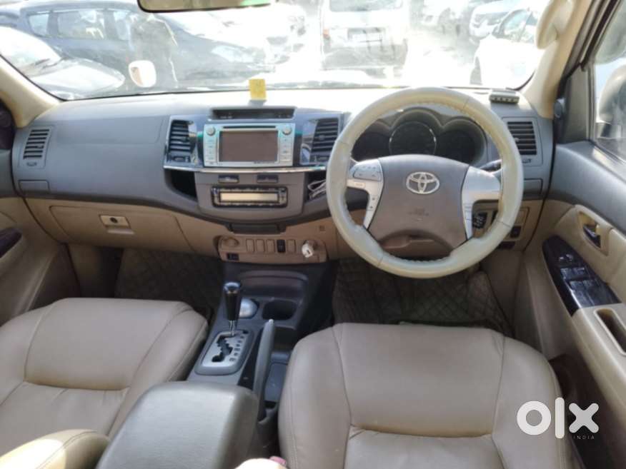 Toyota Fortuner 3.0 4x2 Automatic, 2013, Diesel