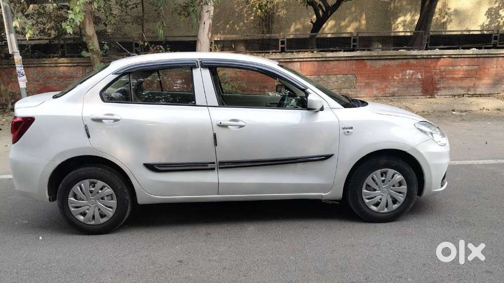 Maruti Suzuki Swift Dzire Ldi Optional, 2017, Diesel