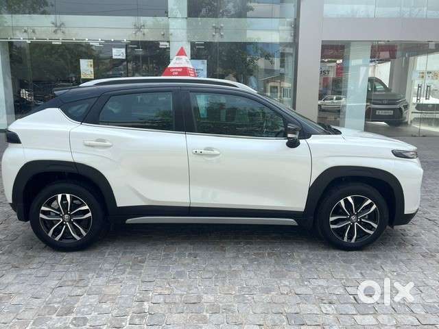 Toyota Urban Cruiser Taisor V 1.0 Petrol Mt, 2024, Petrol
